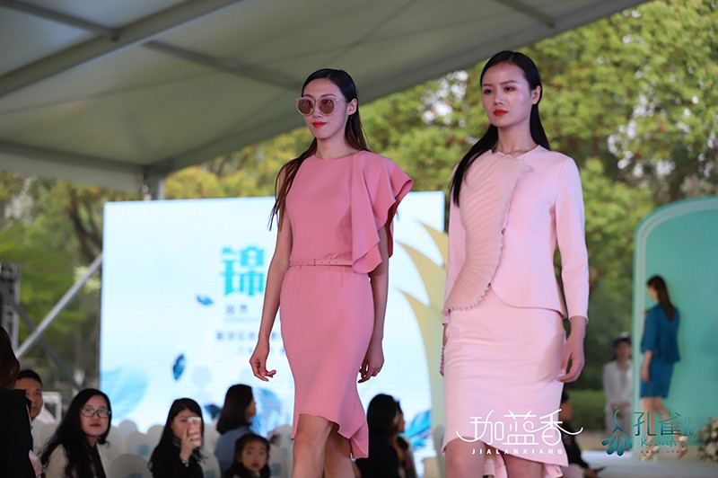 錦色大秀用篷房 錦色大秀用篷房